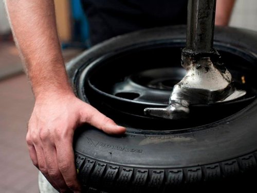 Como escolher o pneu mais indicado para o seu carro? 