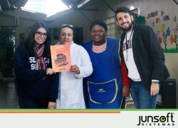 Primeira entrega da Campanha do Agasalho Junsoft!